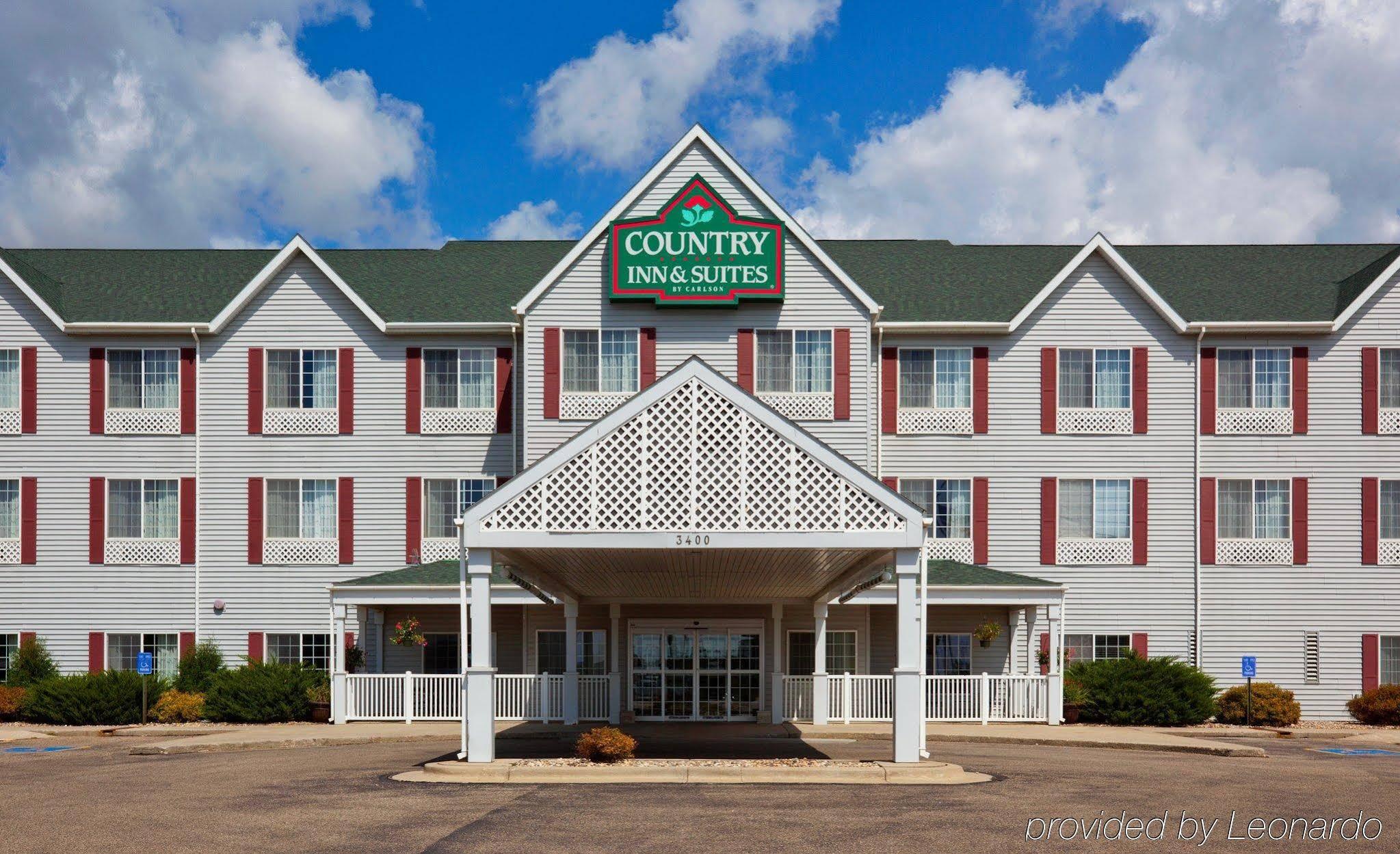 Country Inn & Suites By Radisson, Watertown, Sd Екстериор снимка