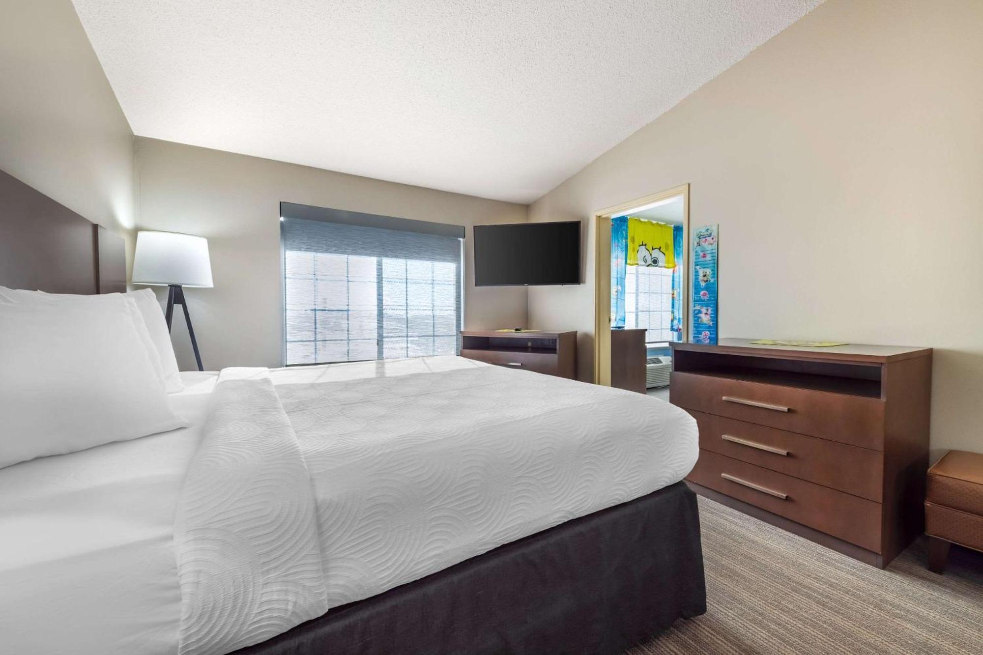 Country Inn & Suites By Radisson, Watertown, Sd Екстериор снимка