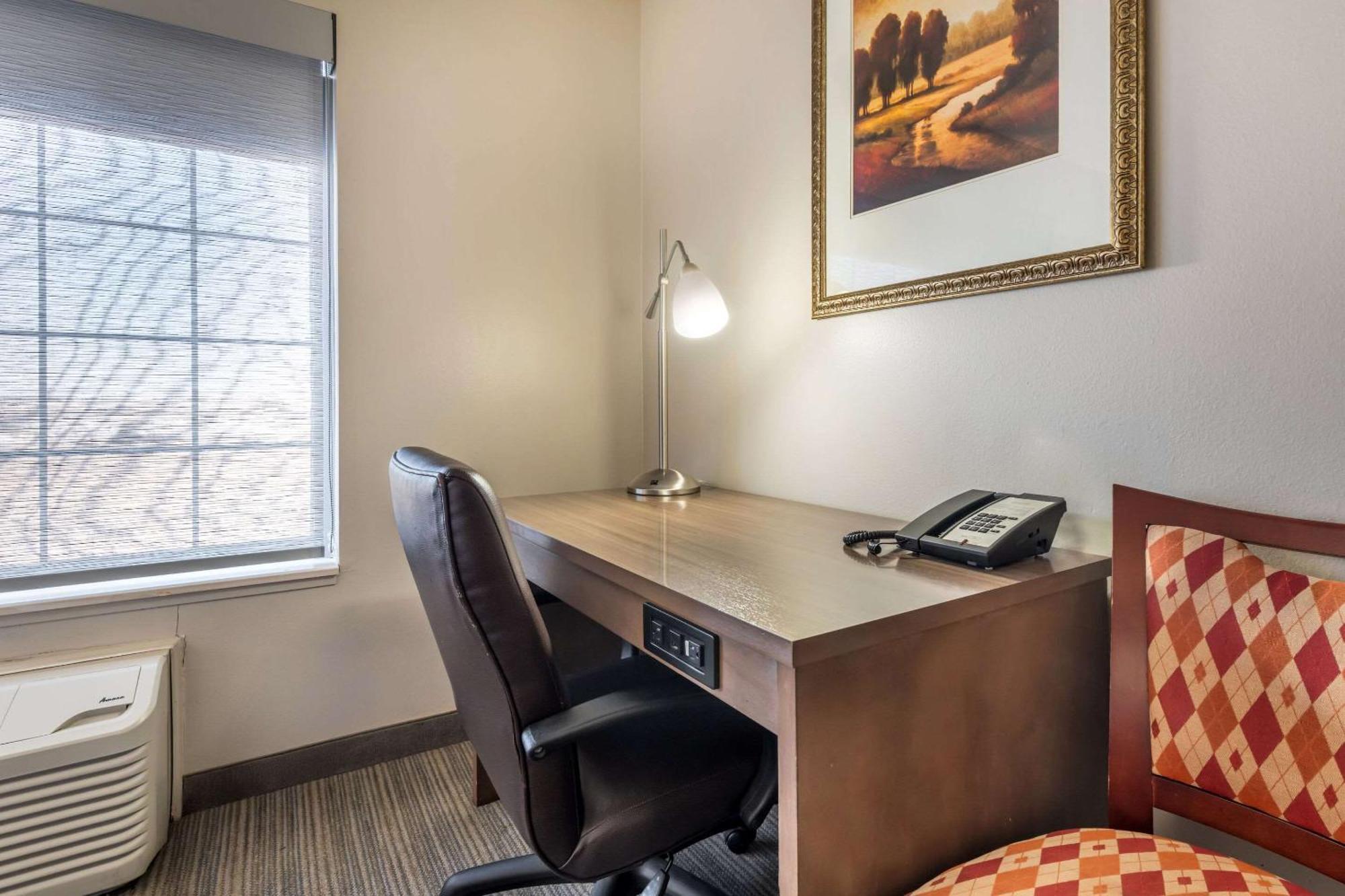 Country Inn & Suites By Radisson, Watertown, Sd Екстериор снимка